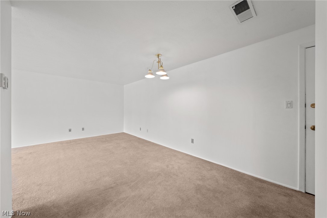 3070 Kent Road Stow OH 44224