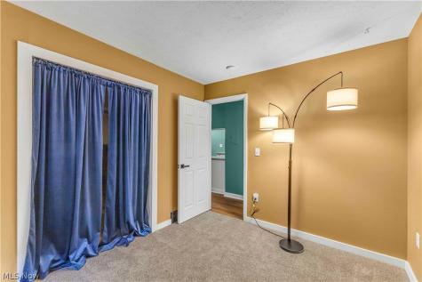 8455 N Akins Road North Royalton OH 44133