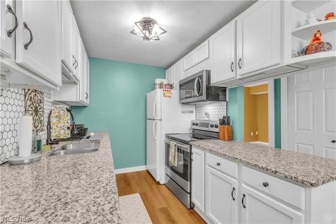 8455 N Akins Road North Royalton OH 44133