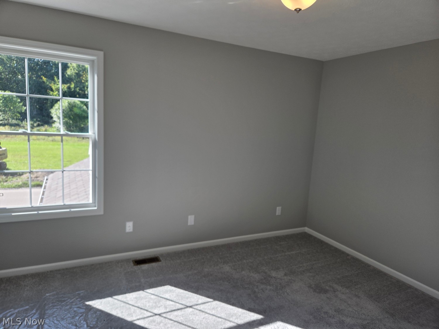 3743 Freedom Place Lorain OH 44053