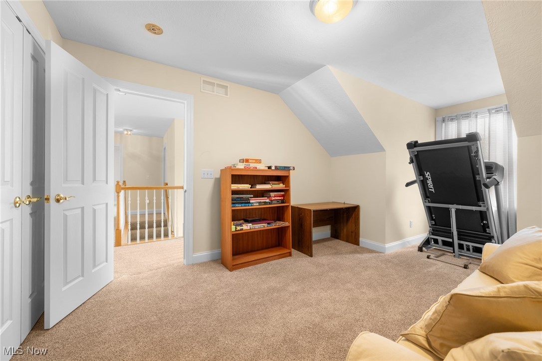 220 Rosebury Court Mayfield Heights OH 44124