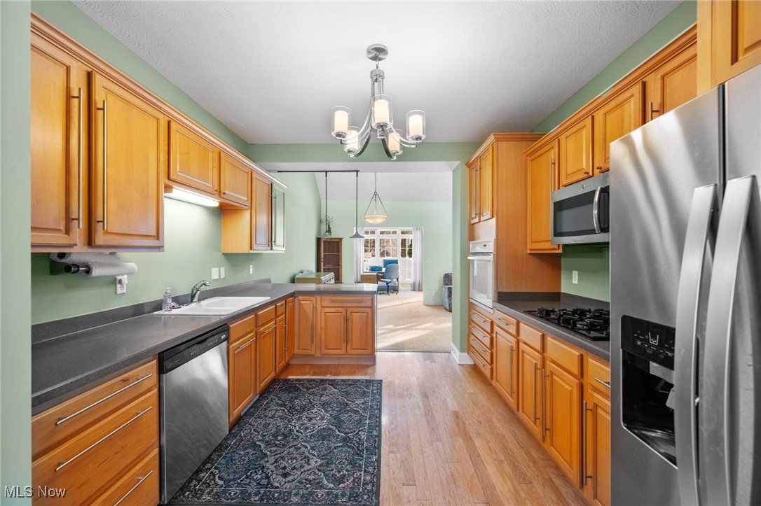 220 Rosebury Court Mayfield Heights OH 44124