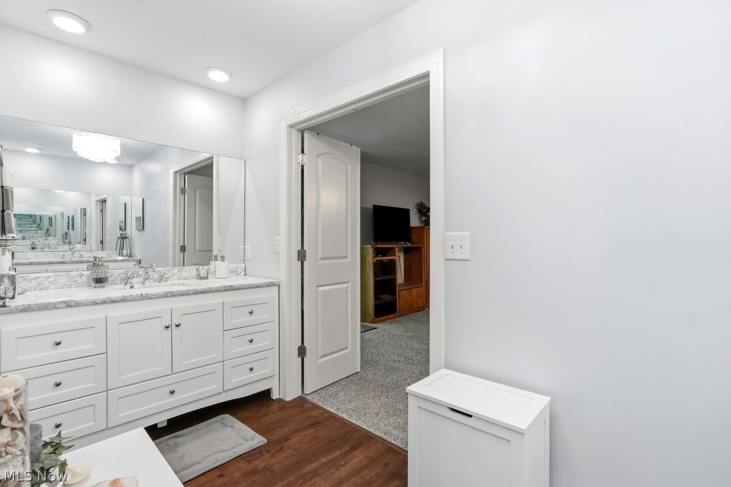 624-02 Russet Woods Lane Aurora OH 44202