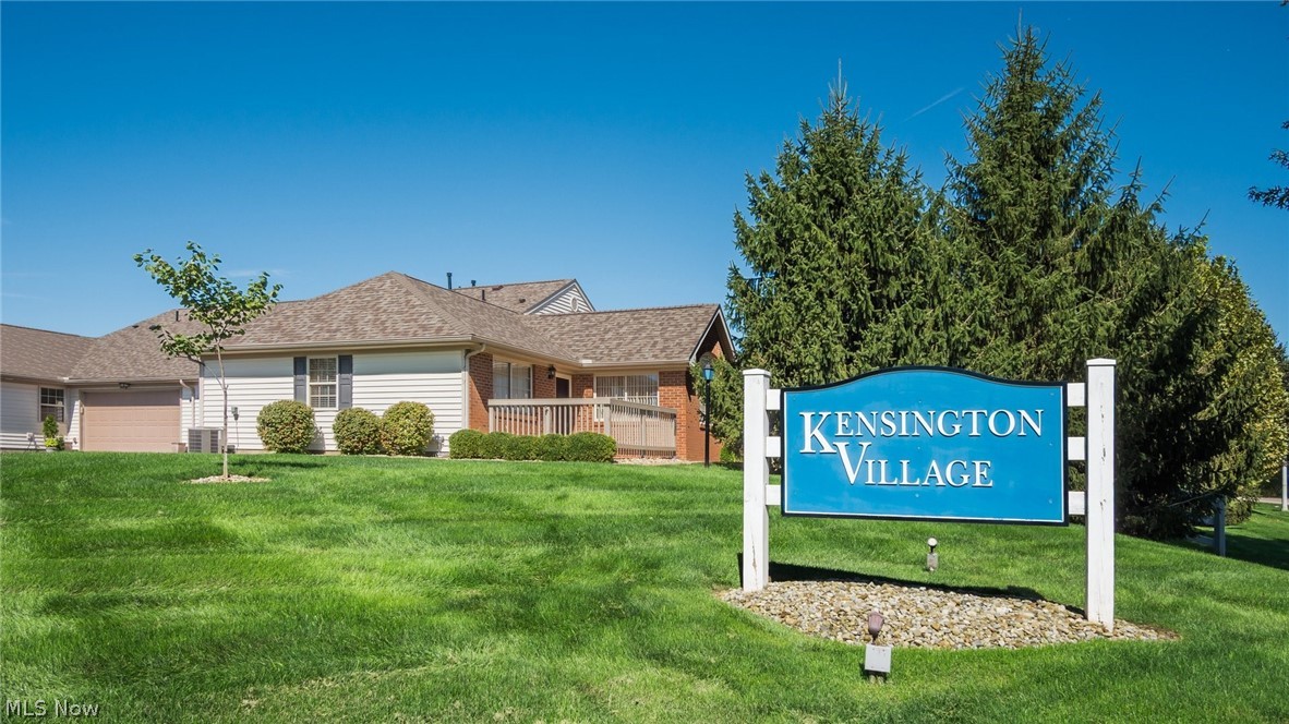 4274 Strattford Circle E Zanesville OH 43701