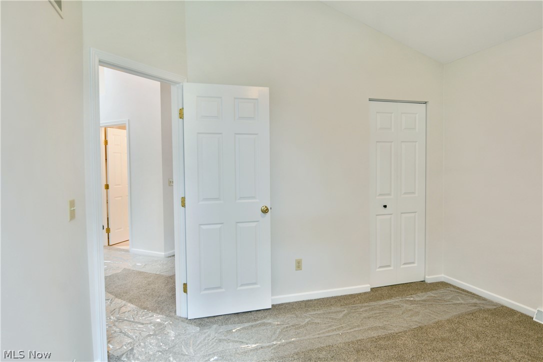 115 N Aspen Court NE Warren OH 44484