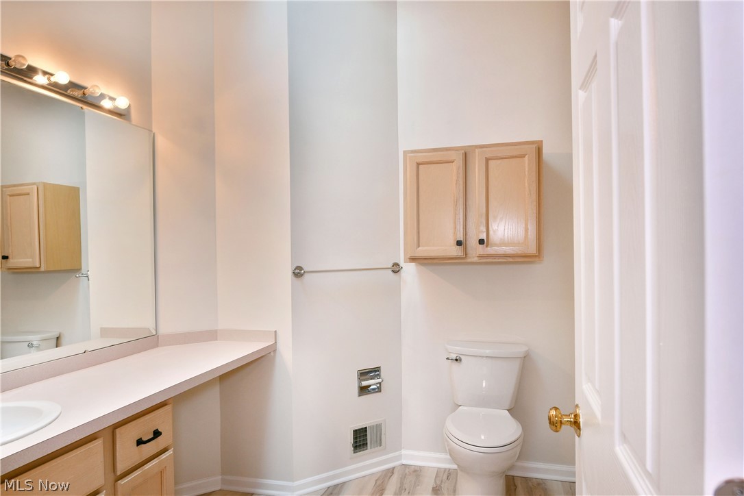 115 N Aspen Court NE Warren OH 44484