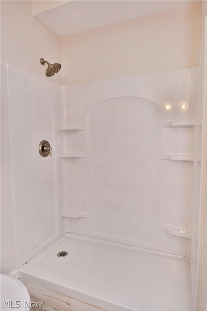115 N Aspen Court NE Warren OH 44484