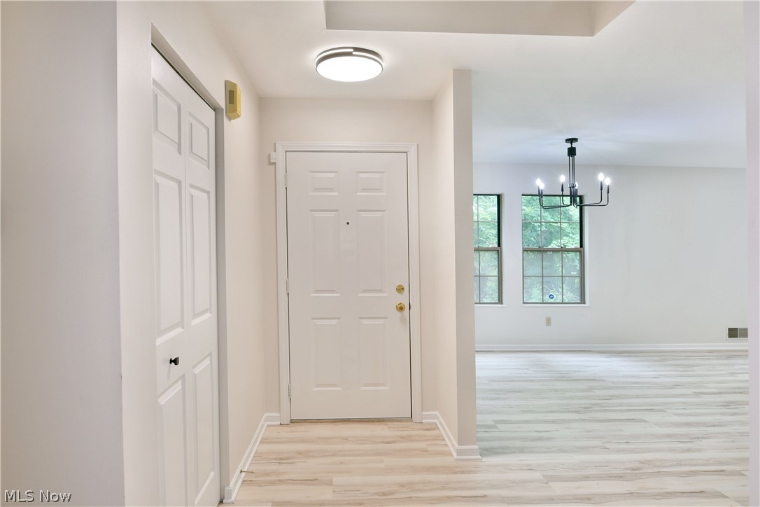 115 N Aspen Court NE Warren OH 44484