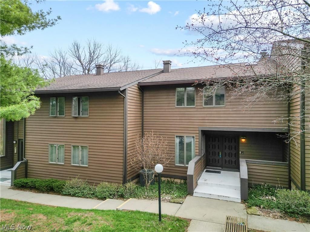 1175 Calla Road E Poland OH 44514