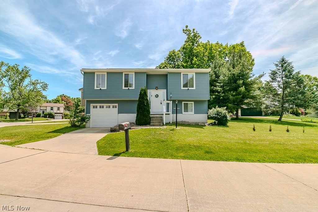10015 Windjammer Trail Aurora OH 44202