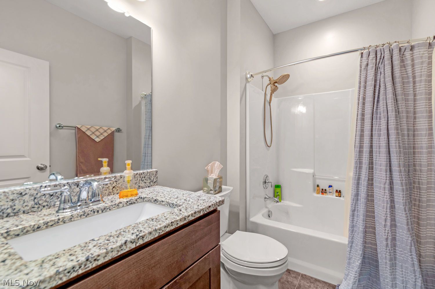 16 Mckinley Place Lakewood OH 44107