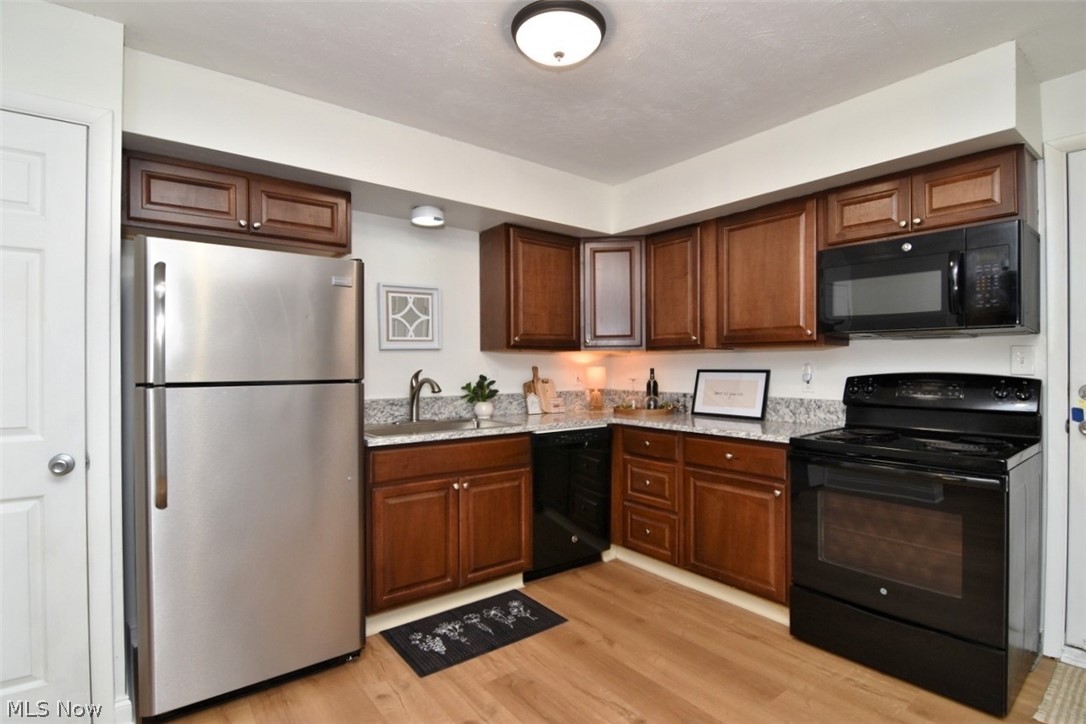 32623 Jefferson Drive Solon OH 44139