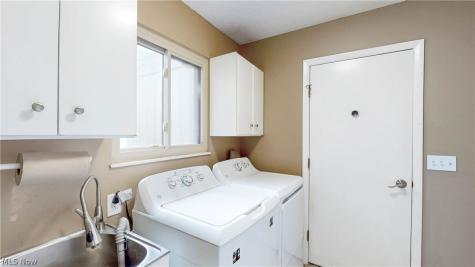 19533 Idlewood Trail Strongsville OH 44149