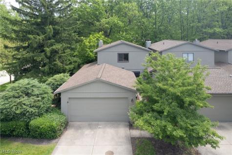 19533 Idlewood Trail Strongsville OH 44149