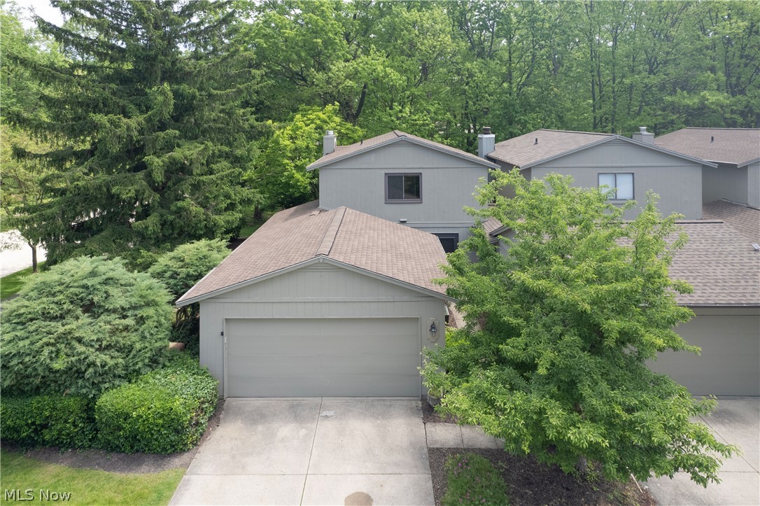 19533 Idlewood Trail Strongsville OH 44149