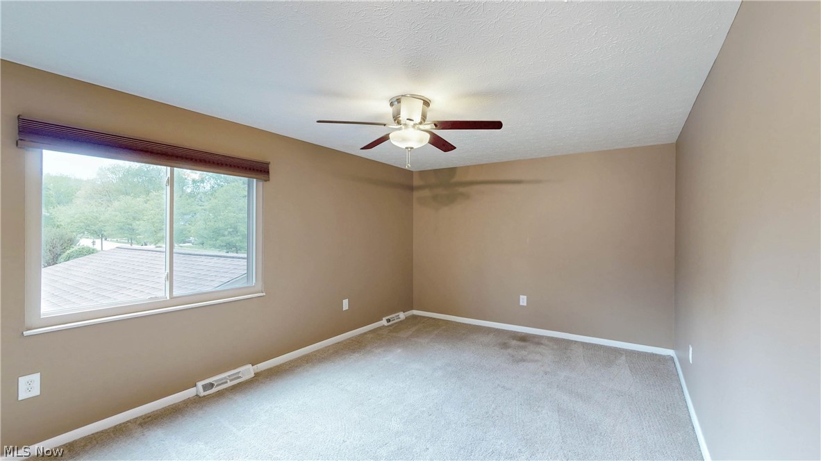 19533 Idlewood Trail Strongsville OH 44149