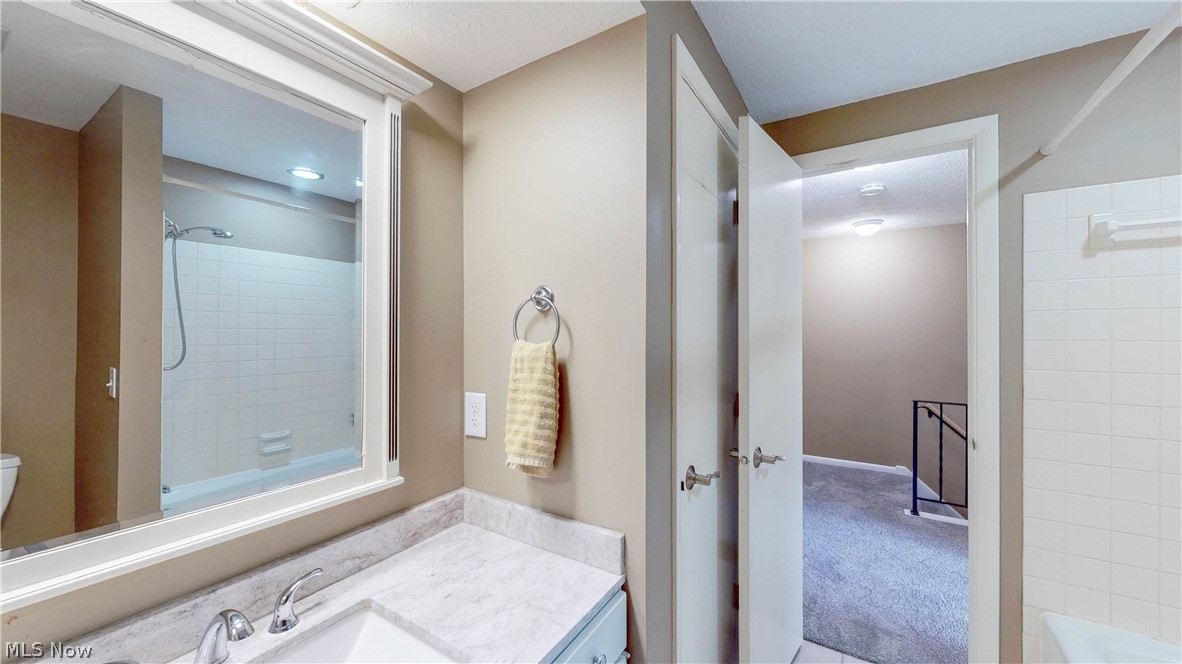 19533 Idlewood Trail Strongsville OH 44149