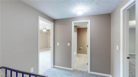 19533 Idlewood Trail Strongsville OH 44149