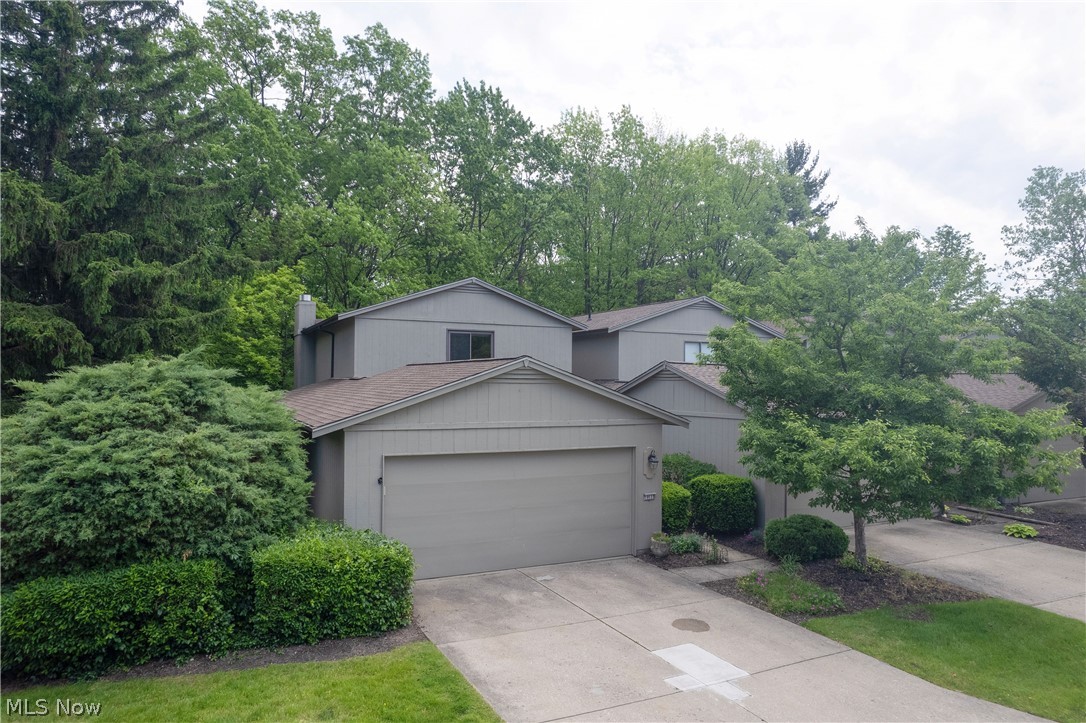 19533 Idlewood Trail Strongsville OH 44149