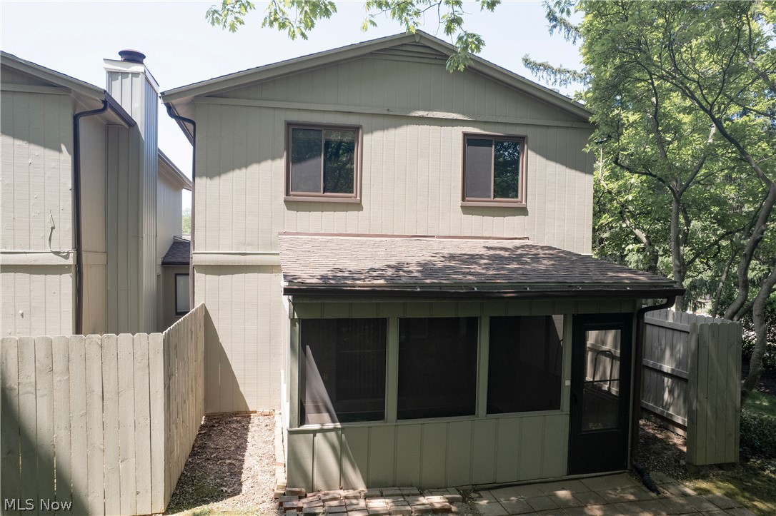 19533 Idlewood Trail Strongsville OH 44149