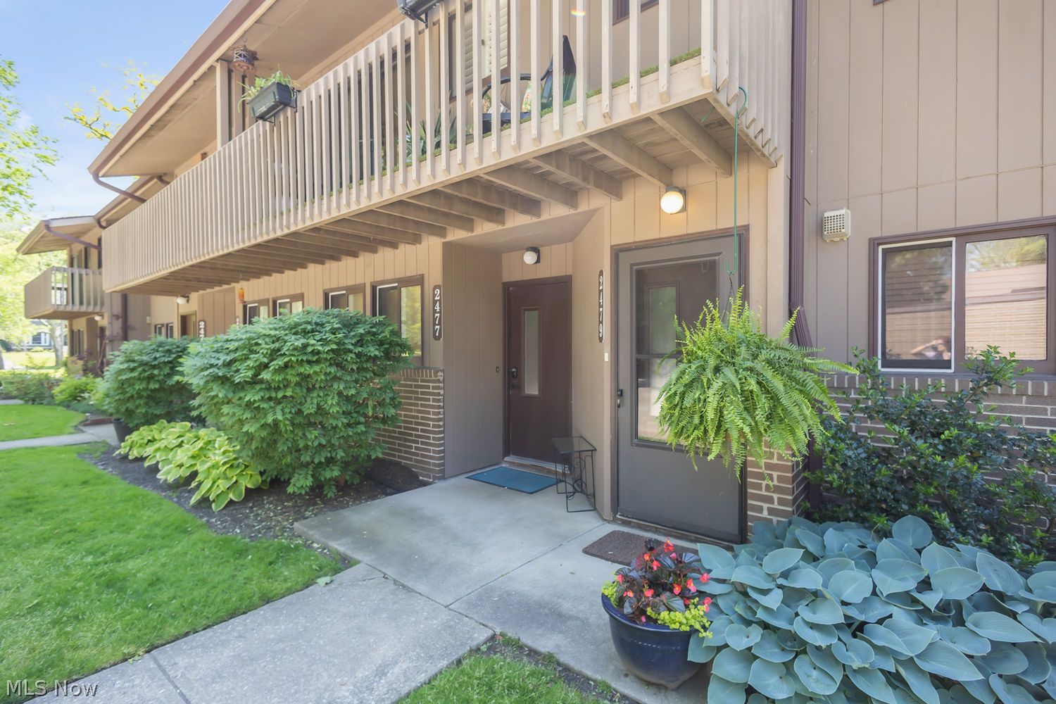 2479 Euclid Heights Boulevard Cleveland Heights OH 44106