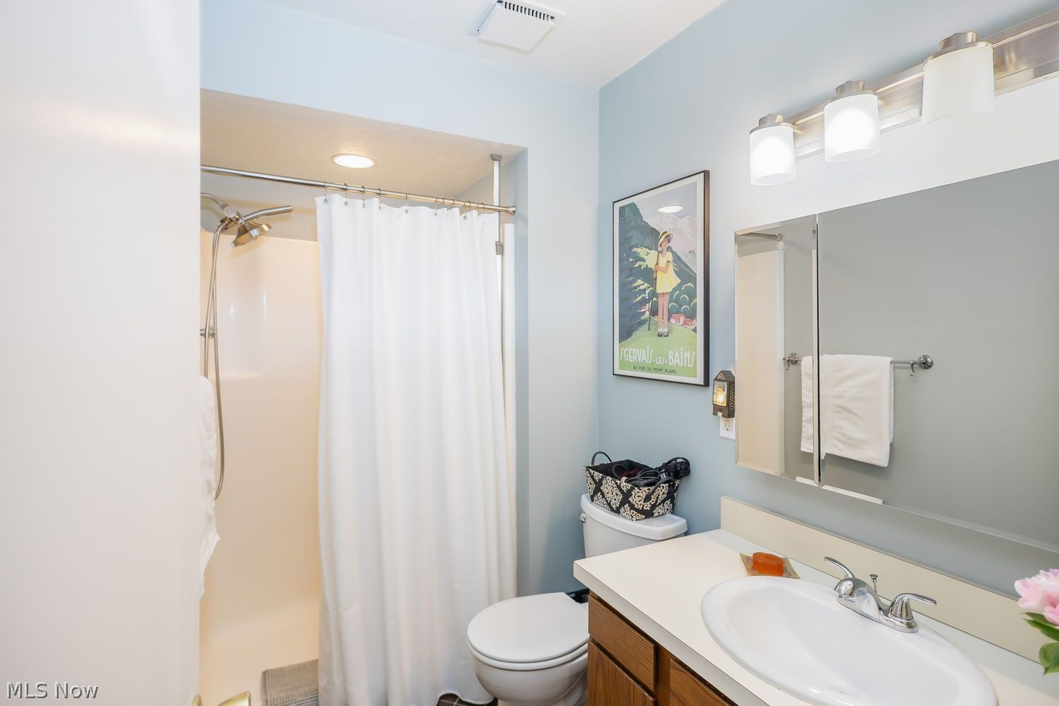 2479 Euclid Heights Boulevard Cleveland Heights OH 44106