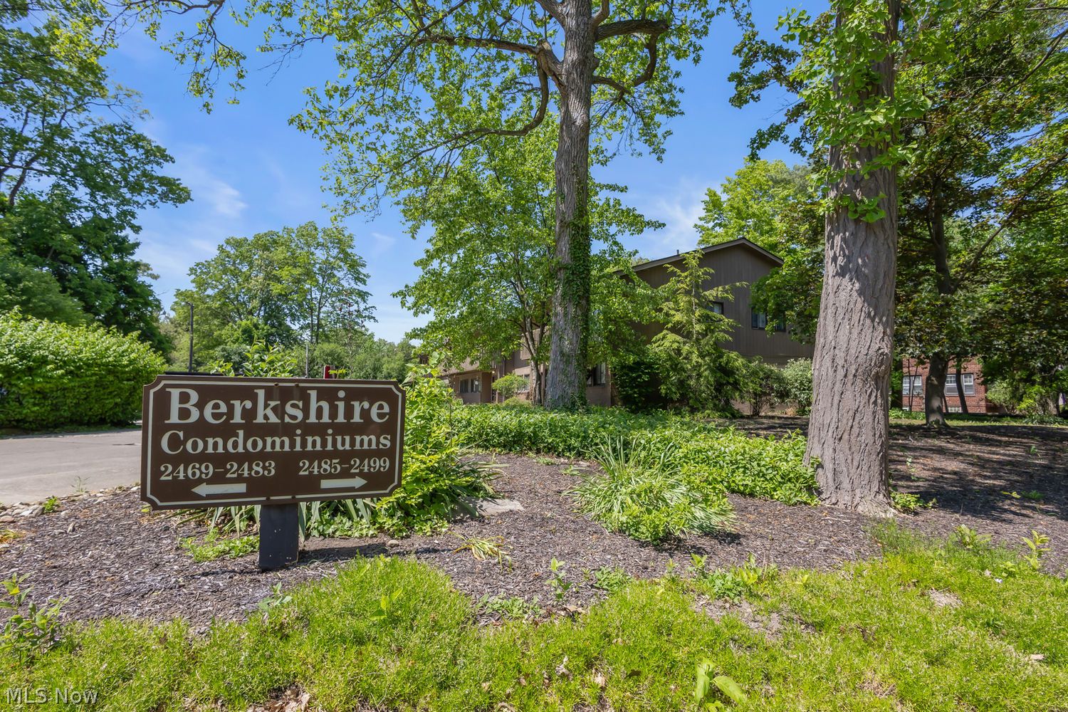 2479 Euclid Heights Boulevard Cleveland Heights OH 44106