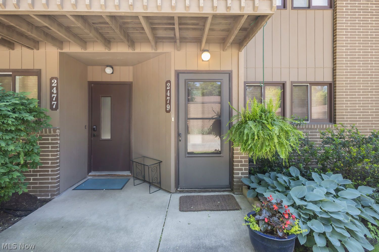 2479 Euclid Heights Boulevard Cleveland Heights OH 44106