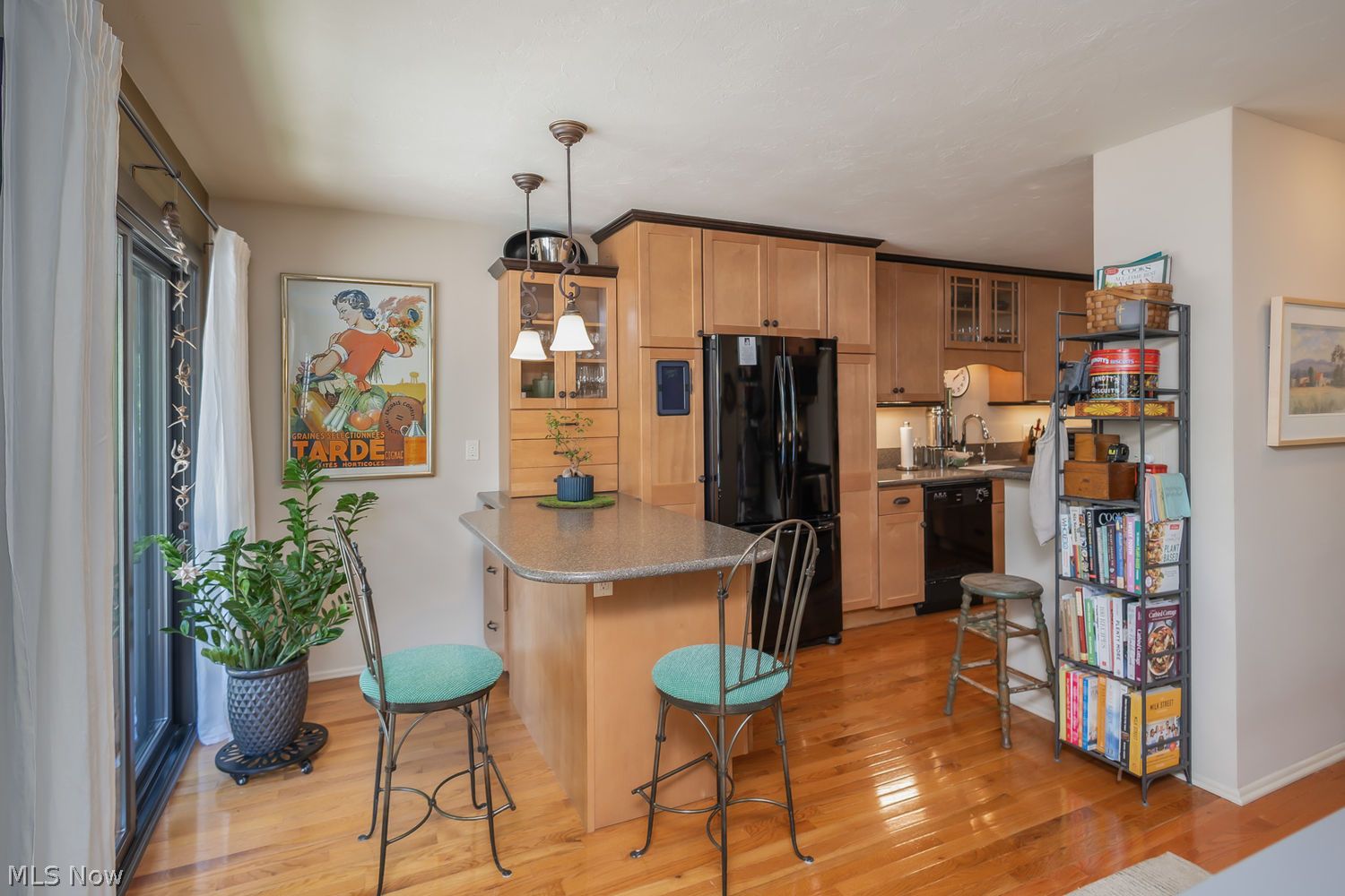 2479 Euclid Heights Boulevard Cleveland Heights OH 44106