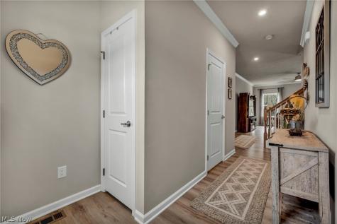 3017 Bonita Circle SE Canal Fulton OH 44614