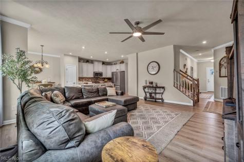 3017 Bonita Circle SE Canal Fulton OH 44614