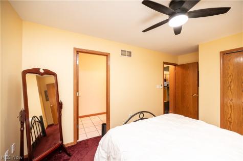 535 Wilcox Road Youngstown OH 44515