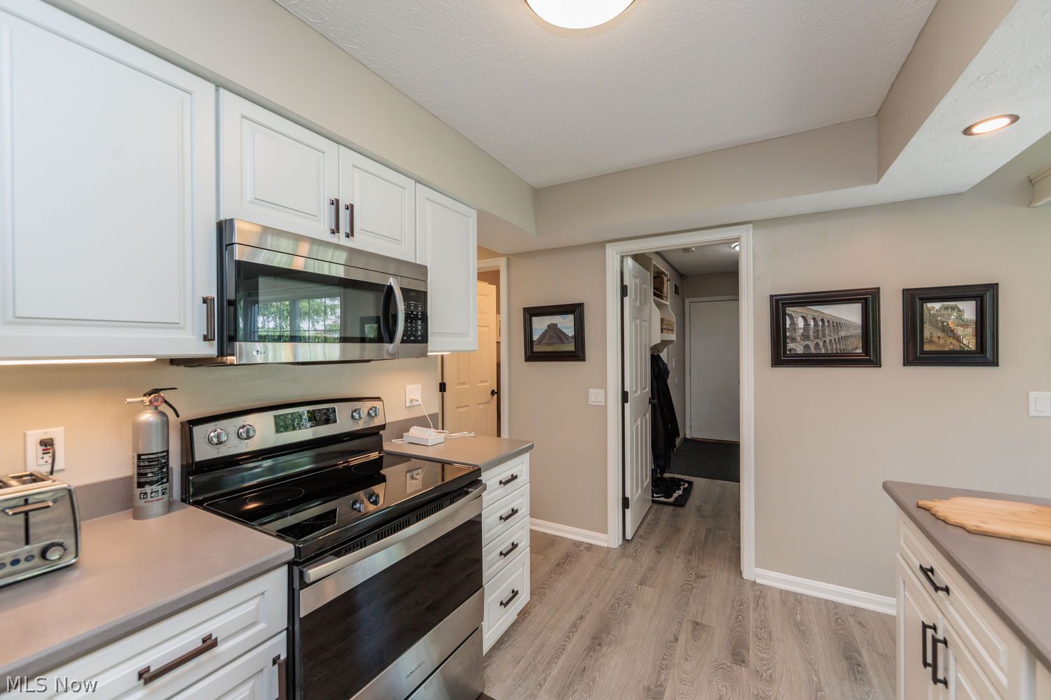 24683 Thicket Lane Olmsted Falls OH 44138