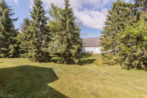 24683 Thicket Lane Olmsted Falls OH 44138