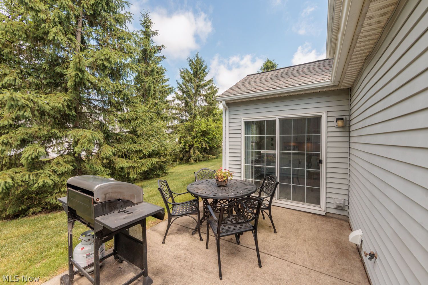 24683 Thicket Lane Olmsted Falls OH 44138
