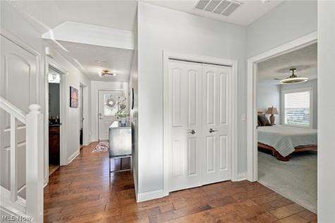 163 Larimar Drive Willowick OH 44095