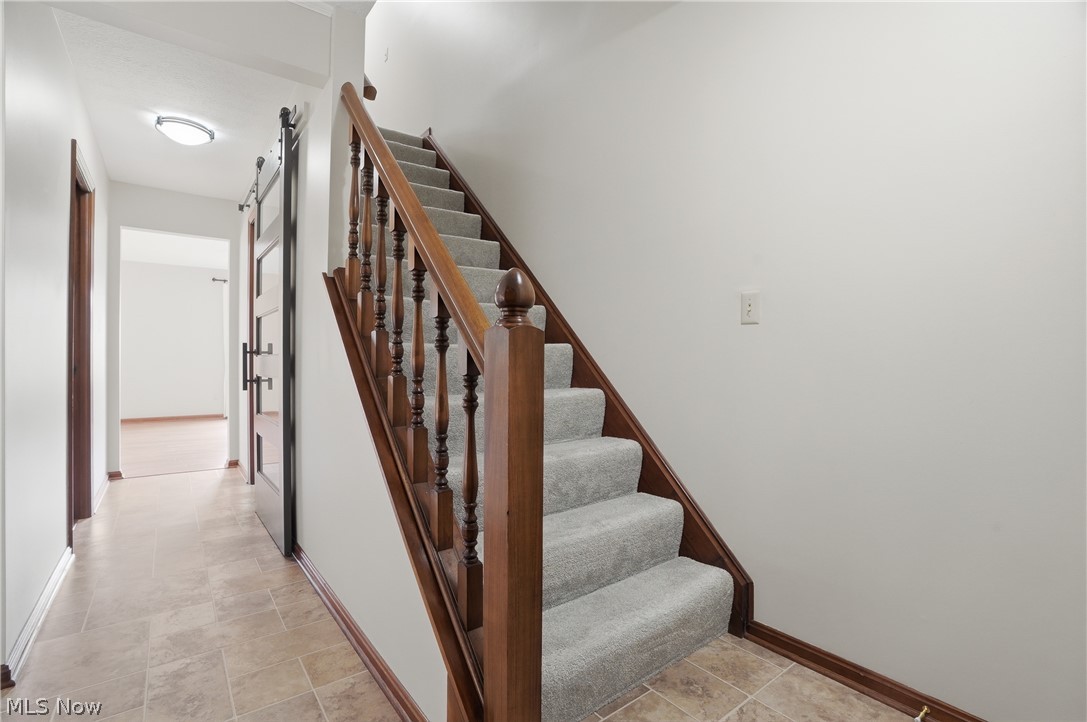 33 Picadilly Court Kent OH 44240