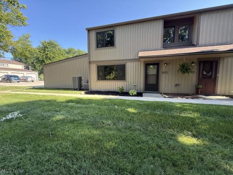 11973 Harbour Light Drive North Royalton OH 44133
