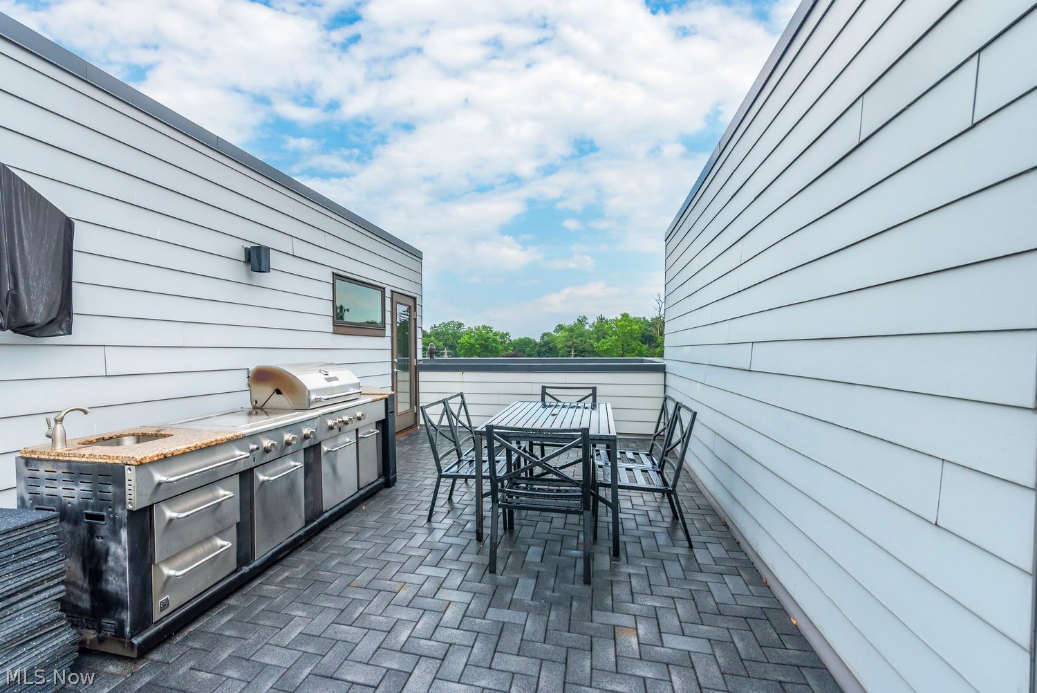 18875 Riversouth Fairview Park OH 44126
