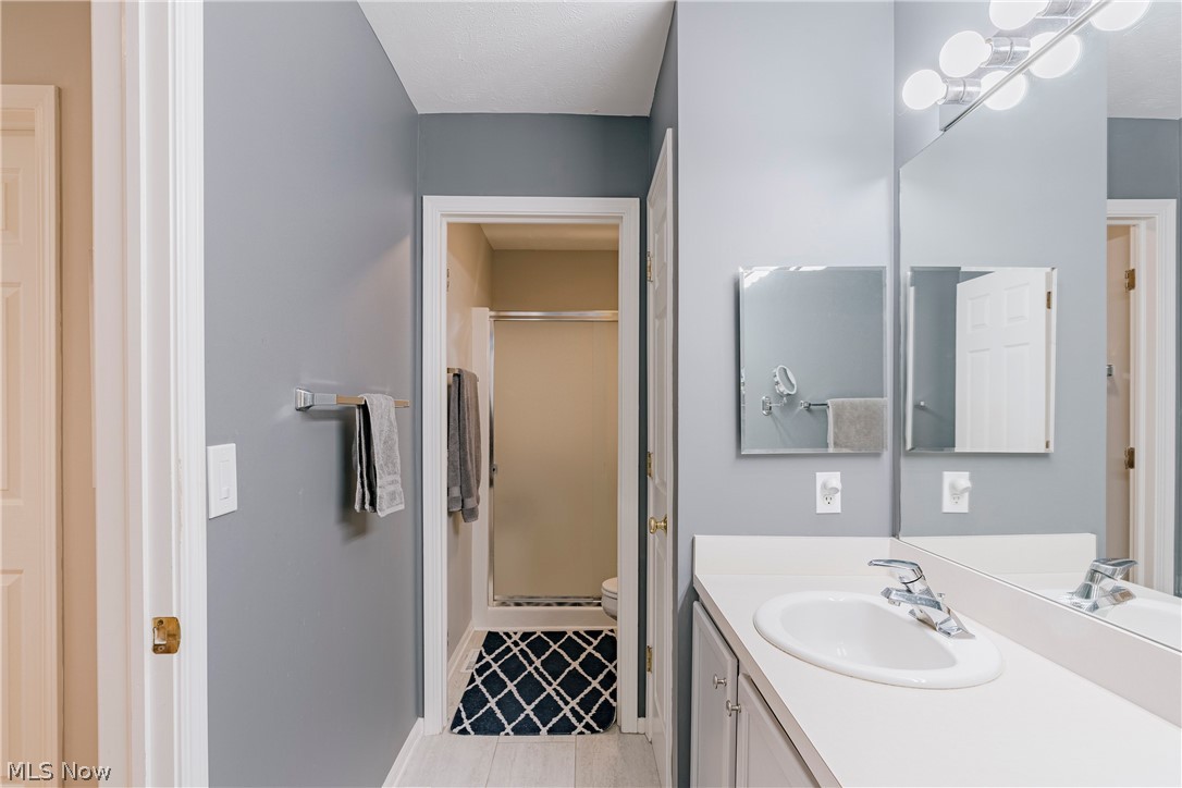 480 Glen Hollow Circle Aurora OH 44202