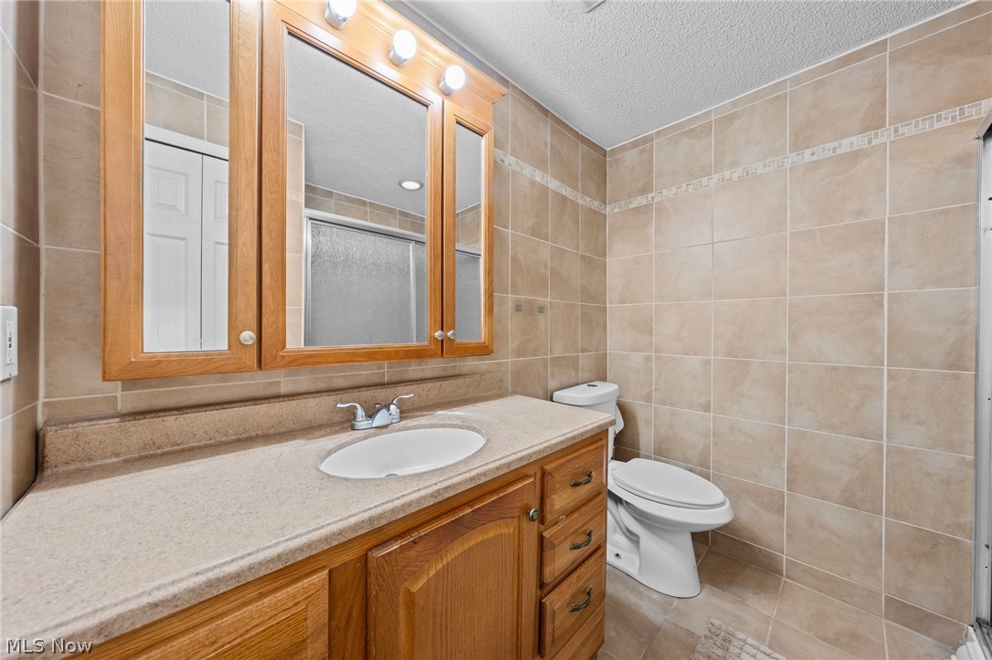 9640 Cove Drive North Royalton OH 44133