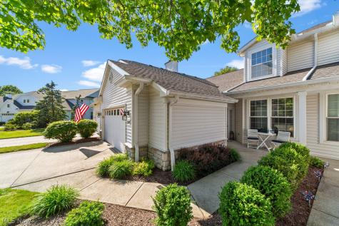 33175 Fairport Drive Avon Lake OH 44012