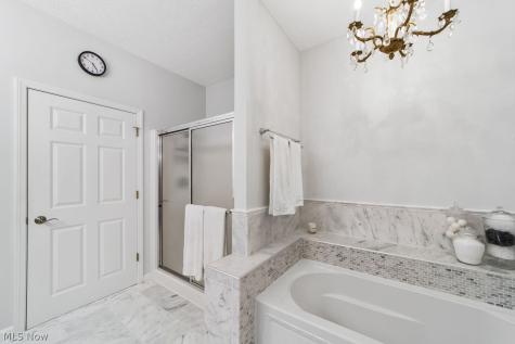 33175 Fairport Drive Avon Lake OH 44012