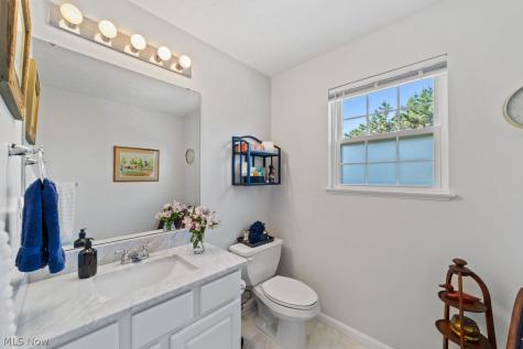 33175 Fairport Drive Avon Lake OH 44012