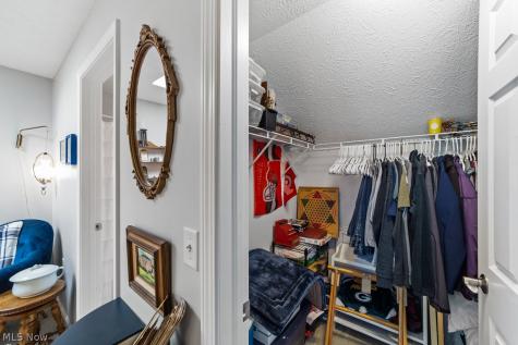 33175 Fairport Drive Avon Lake OH 44012