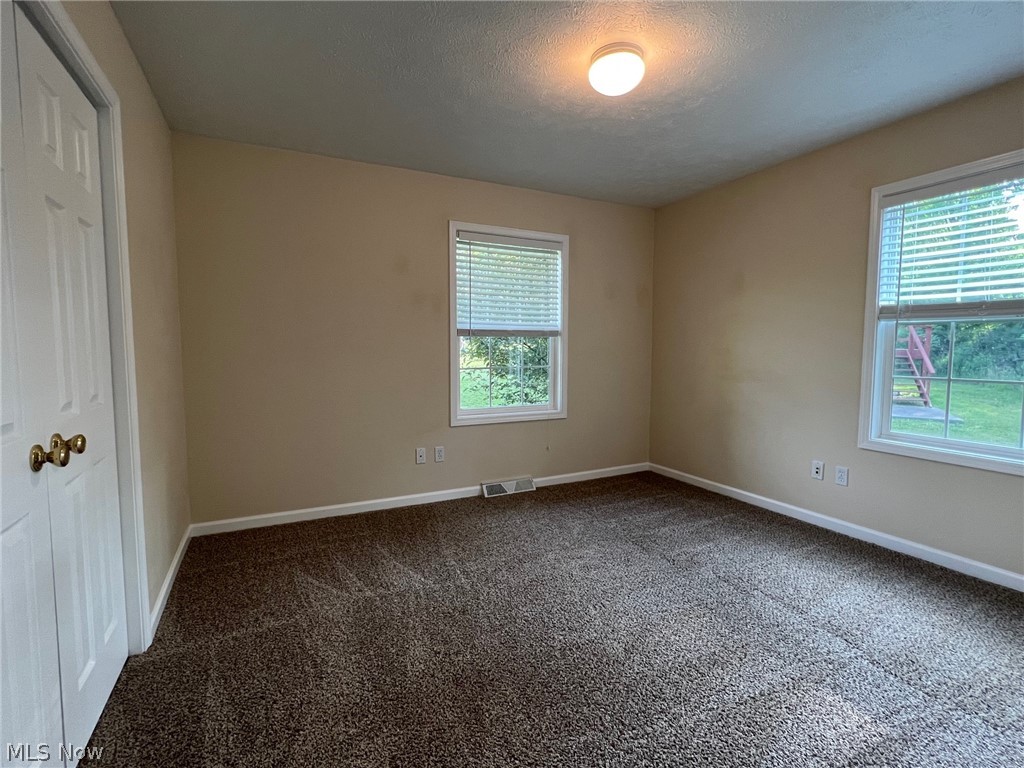 438 North Street Chardon OH 44024