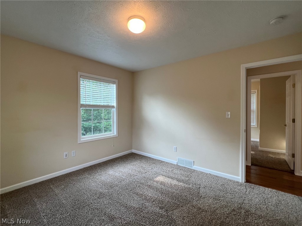 438 North Street Chardon OH 44024