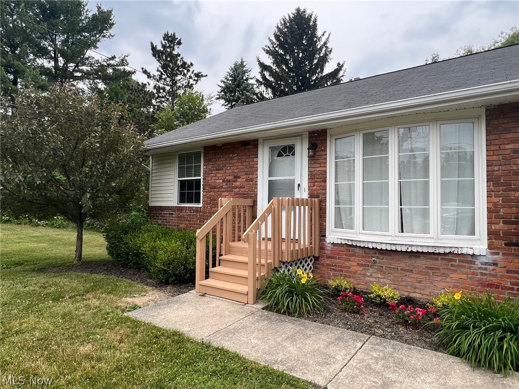 438 North Street Chardon OH 44024