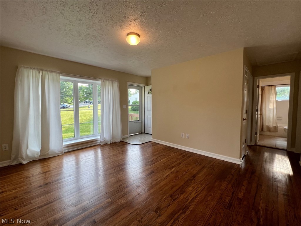 438 North Street Chardon OH 44024