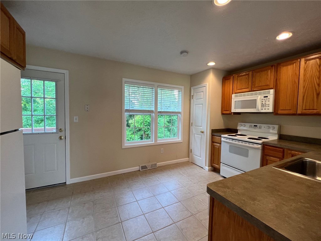 438 North Street Chardon OH 44024